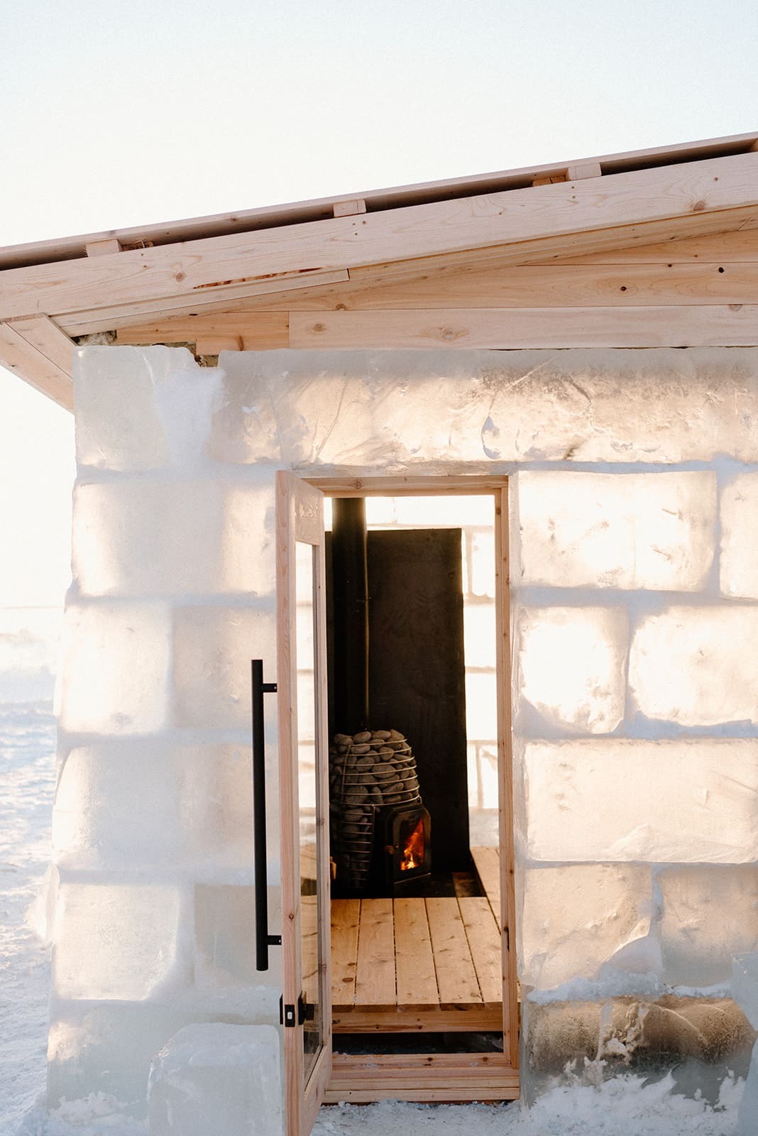 imgi 12 cedar and stone ice sauna session angela jo photography 75 websize 1